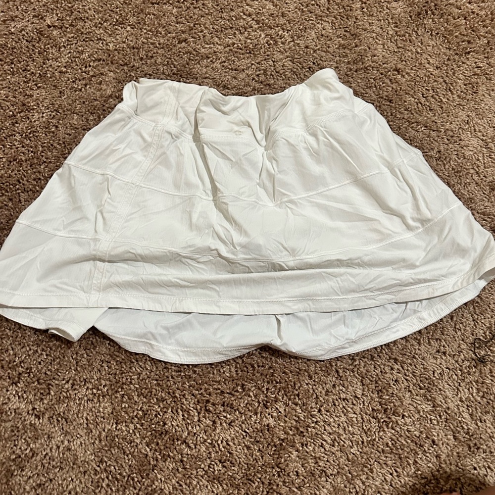 Lululemon pace rival mid rise skirt